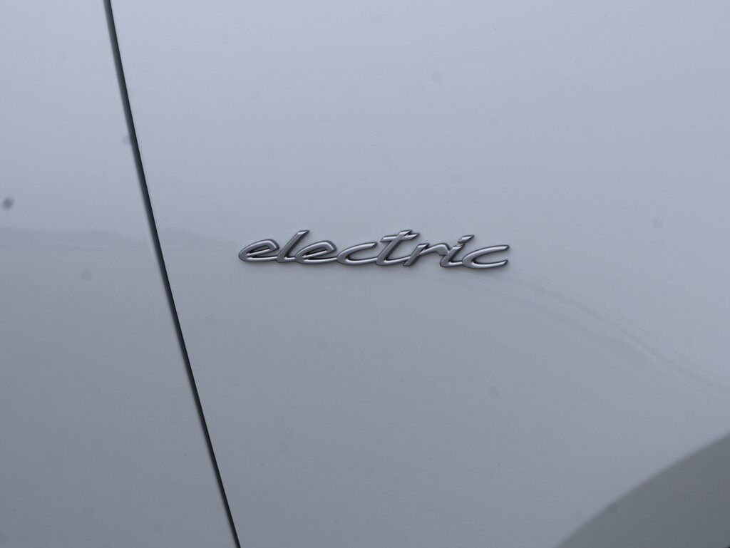 2025 Porsche Macan Electric San Clemente CA