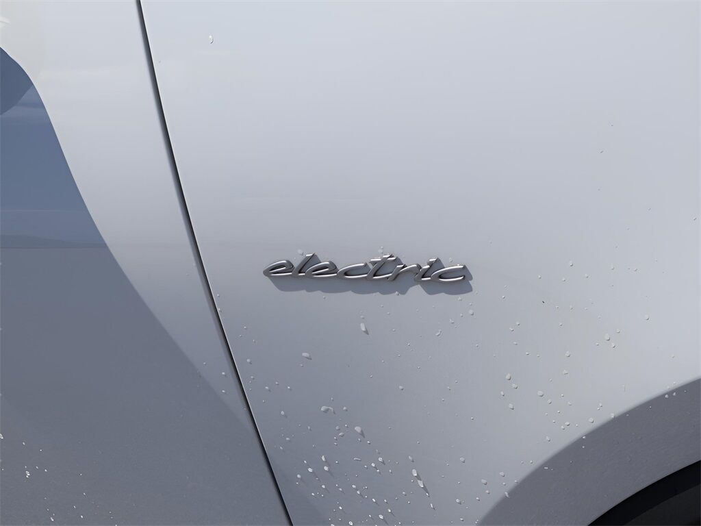 2025 Porsche Macan Electric San Clemente CA