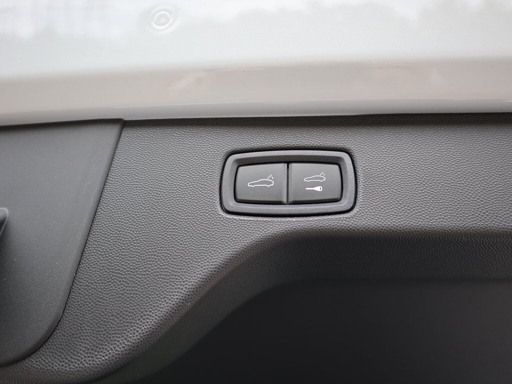 2025 Porsche Macan Electric 4 San Clemente CA