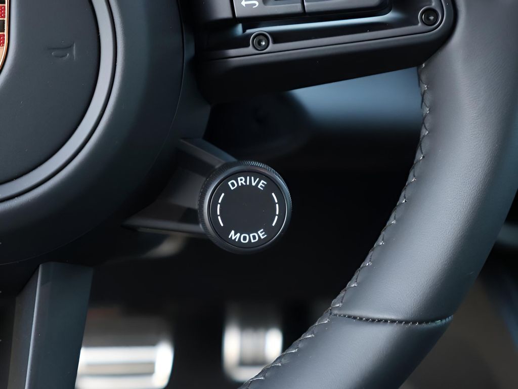 2025 Porsche Macan Electric 4S San Clemente CA