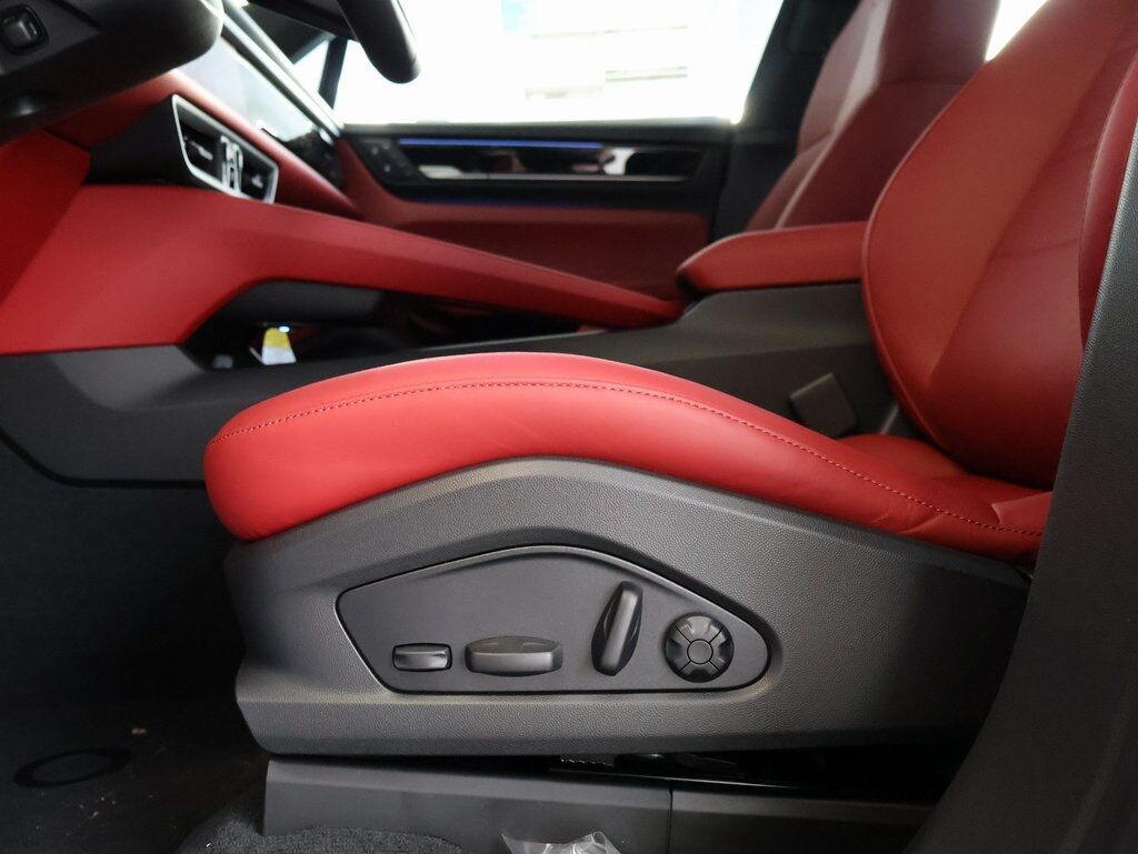 2025 Porsche Macan Electric 4S San Clemente CA