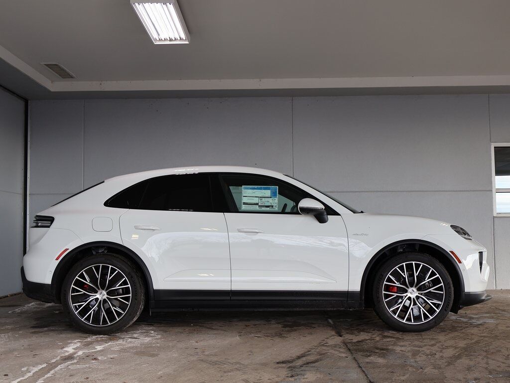 2025 Porsche Macan Electric 4S San Clemente CA