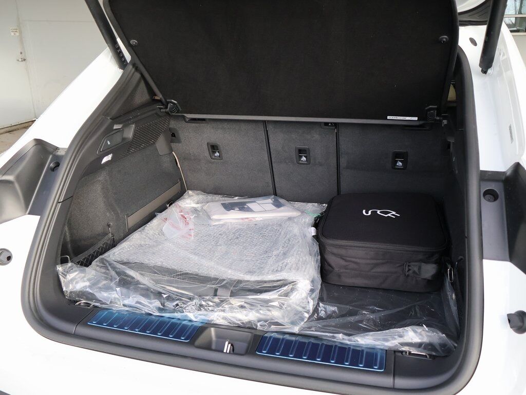 2025 Porsche Macan Electric 4S San Clemente CA