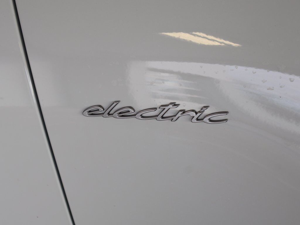 2025 Porsche Macan Electric 4S San Clemente CA