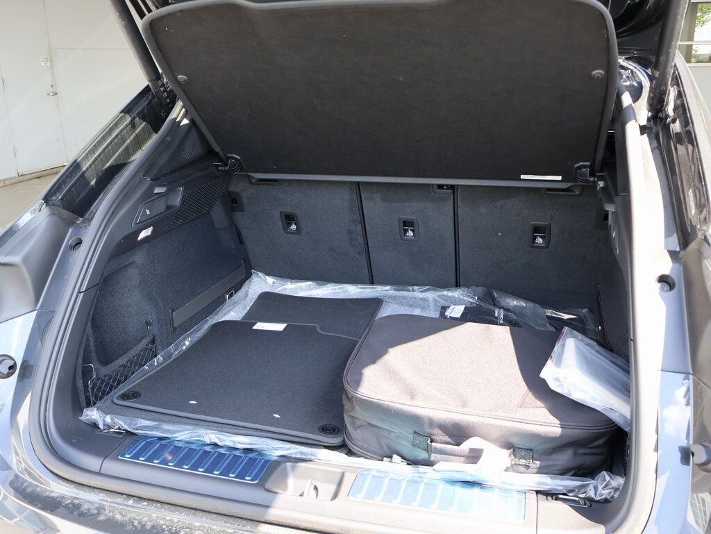 2025 Porsche Macan Electric 4S San Clemente CA