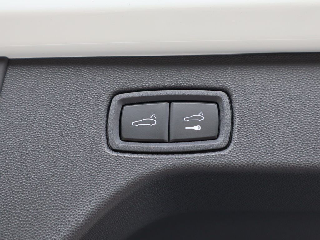 2025 Porsche Macan Electric 4S San Clemente CA