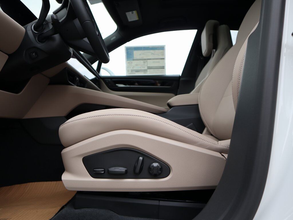 2025 Porsche Macan Electric 4S San Clemente CA