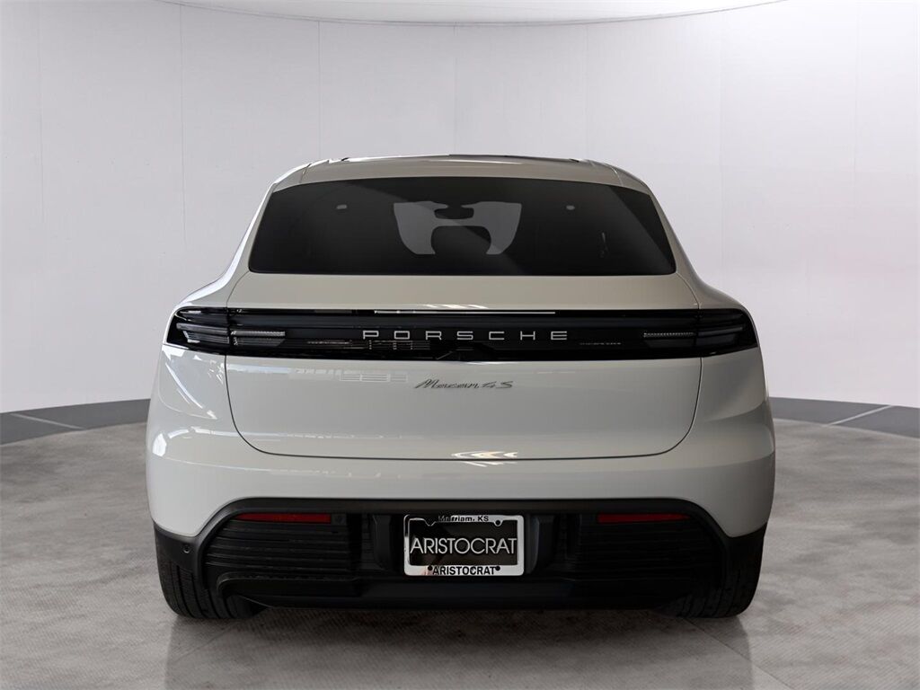 2025 Porsche Macan Electric 4S San Clemente CA