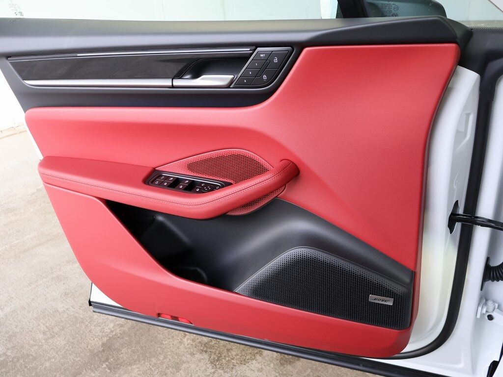 2025 Porsche Macan Electric 4S San Clemente CA