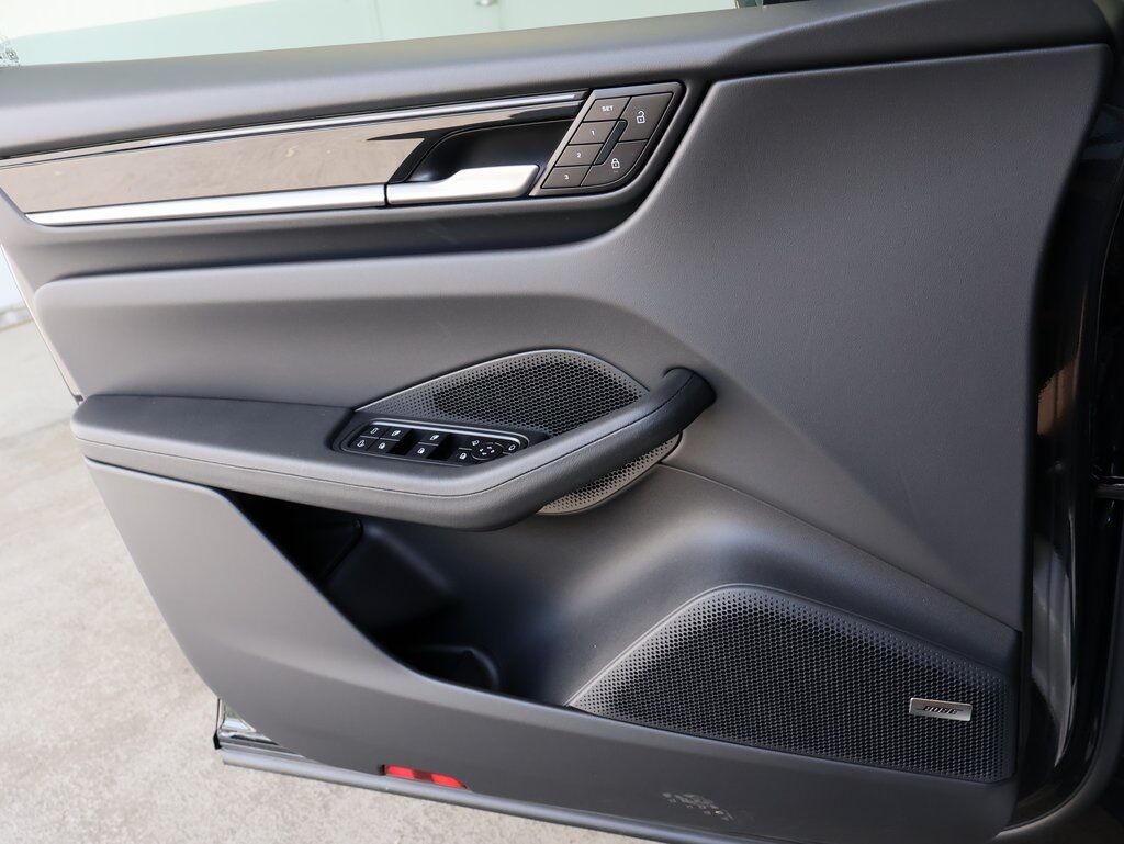 2025 Porsche Macan Electric 4S San Clemente CA