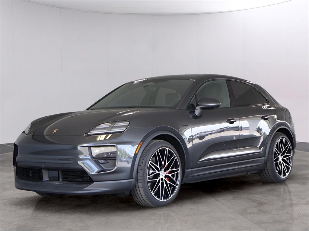 2025 Porsche Macan Electric 4S