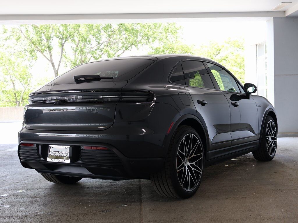 2025 Porsche Macan Electric 4S San Clemente CA