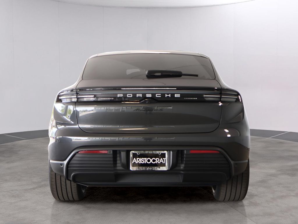 2025 Porsche Macan Electric 4S San Clemente CA