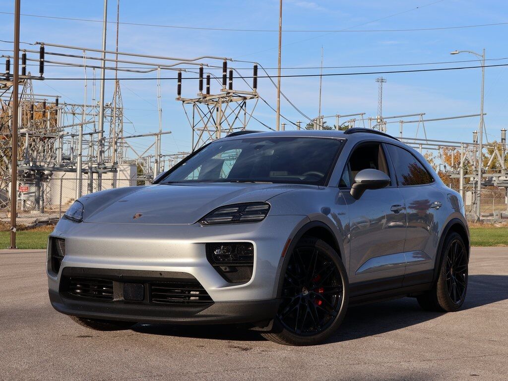 2025 Porsche Macan Electric