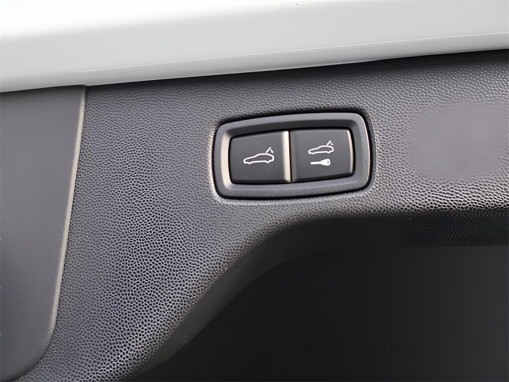 2025 Porsche Macan Electric 4S San Clemente CA