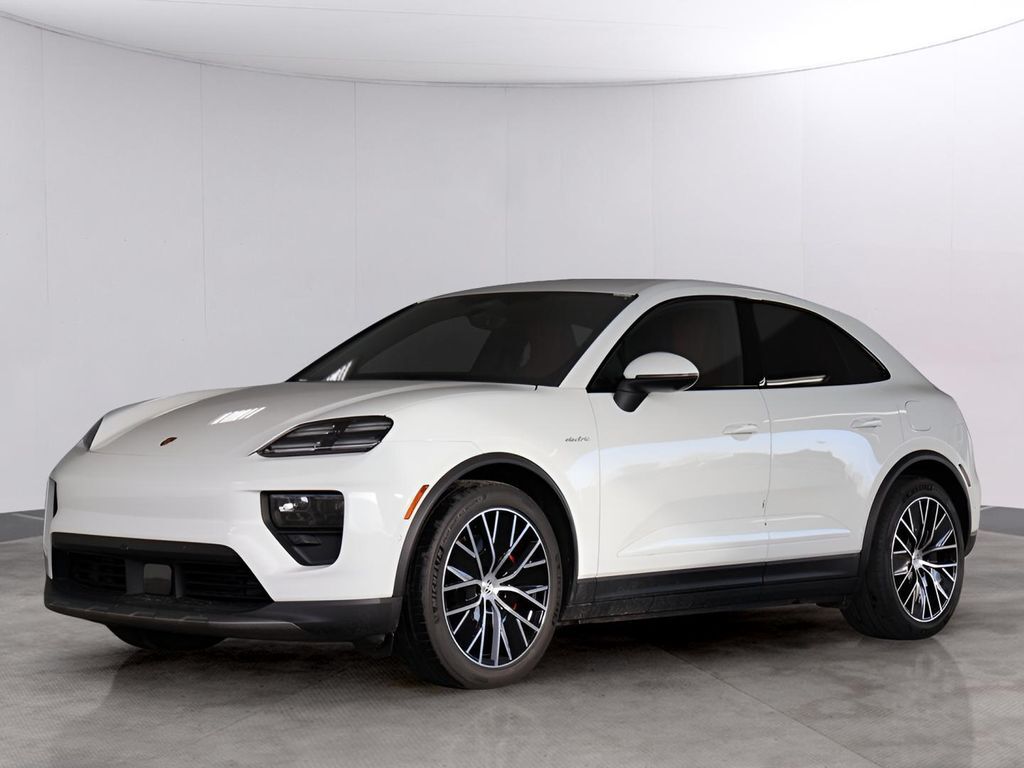 2025 Porsche Macan Electric