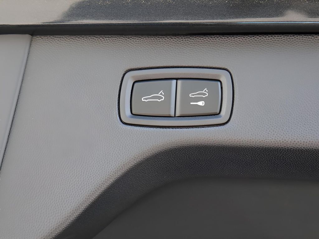 2025 Porsche Macan Electric 4S San Clemente CA