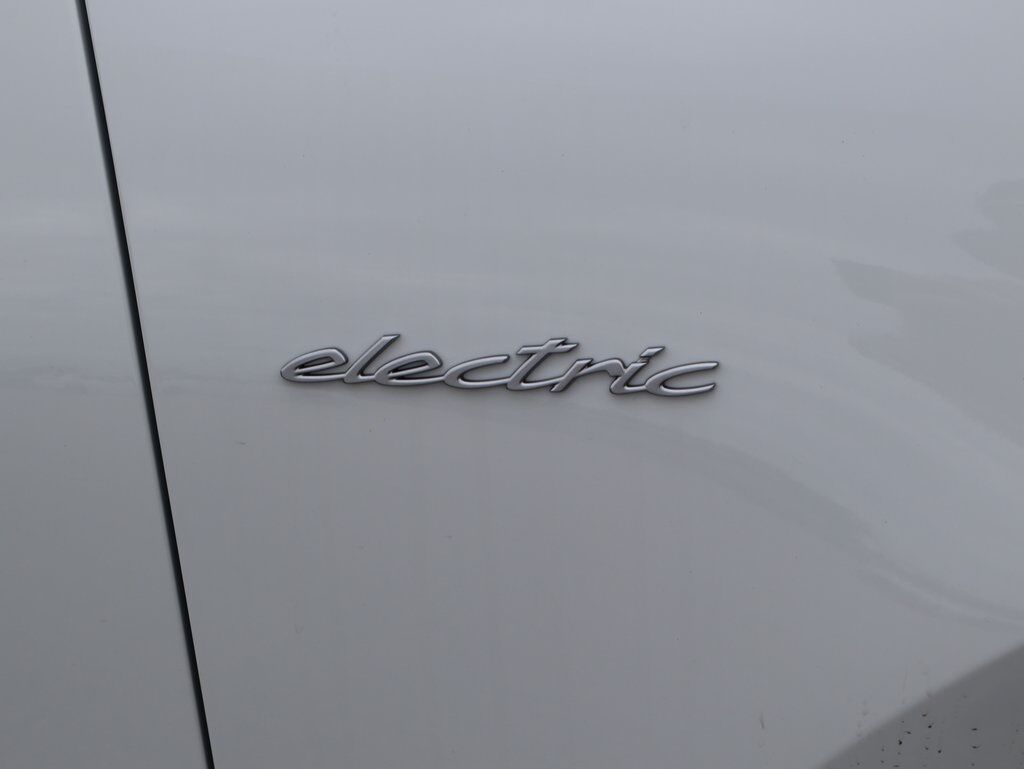 2025 Porsche Macan Electric 4S San Clemente CA