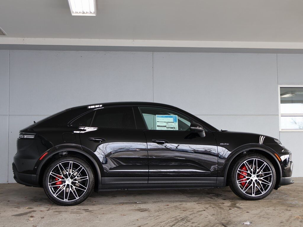 2025 Porsche Macan Electric 4S San Clemente CA