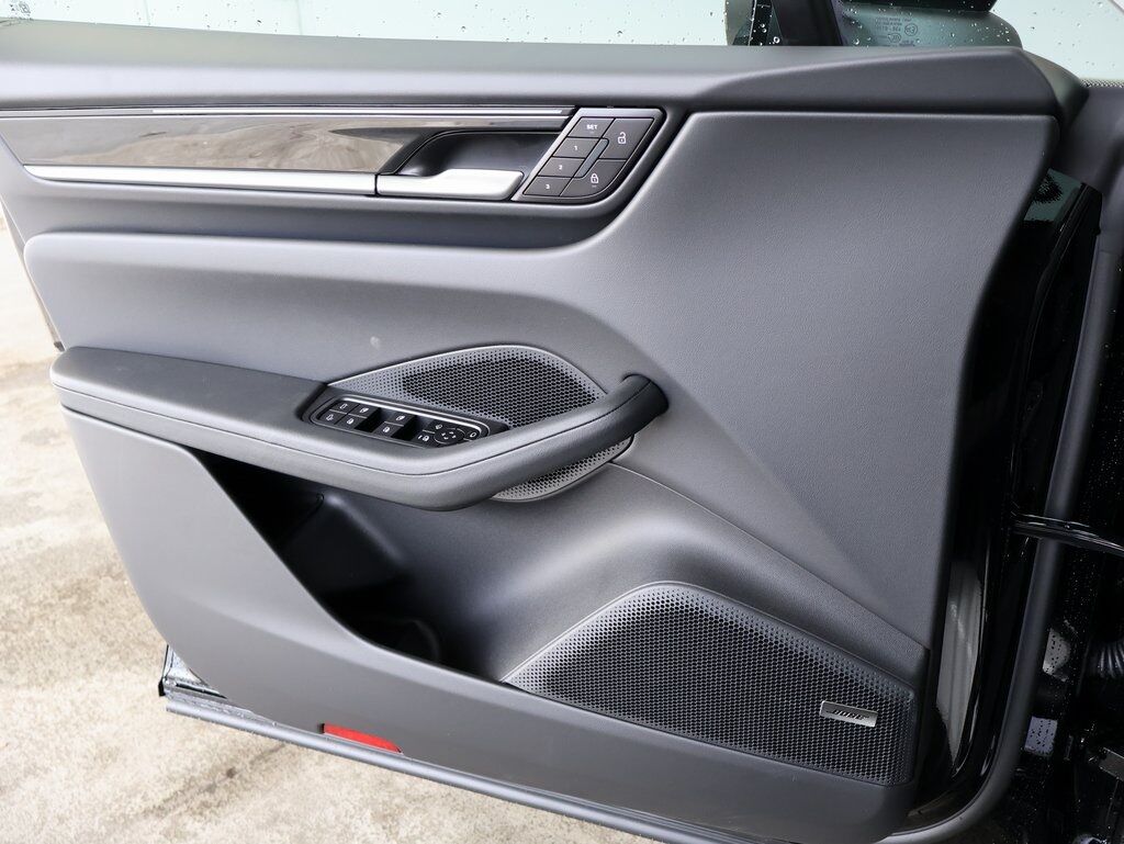 2025 Porsche Macan Electric 4S San Clemente CA