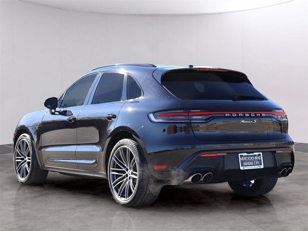 2025 Porsche Macan S