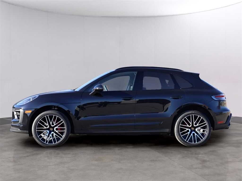 2025 Porsche Macan S