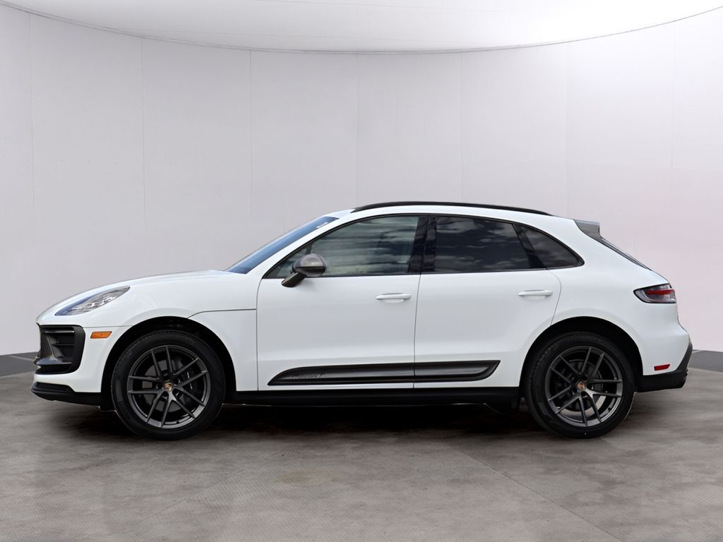 2025 Porsche Macan T