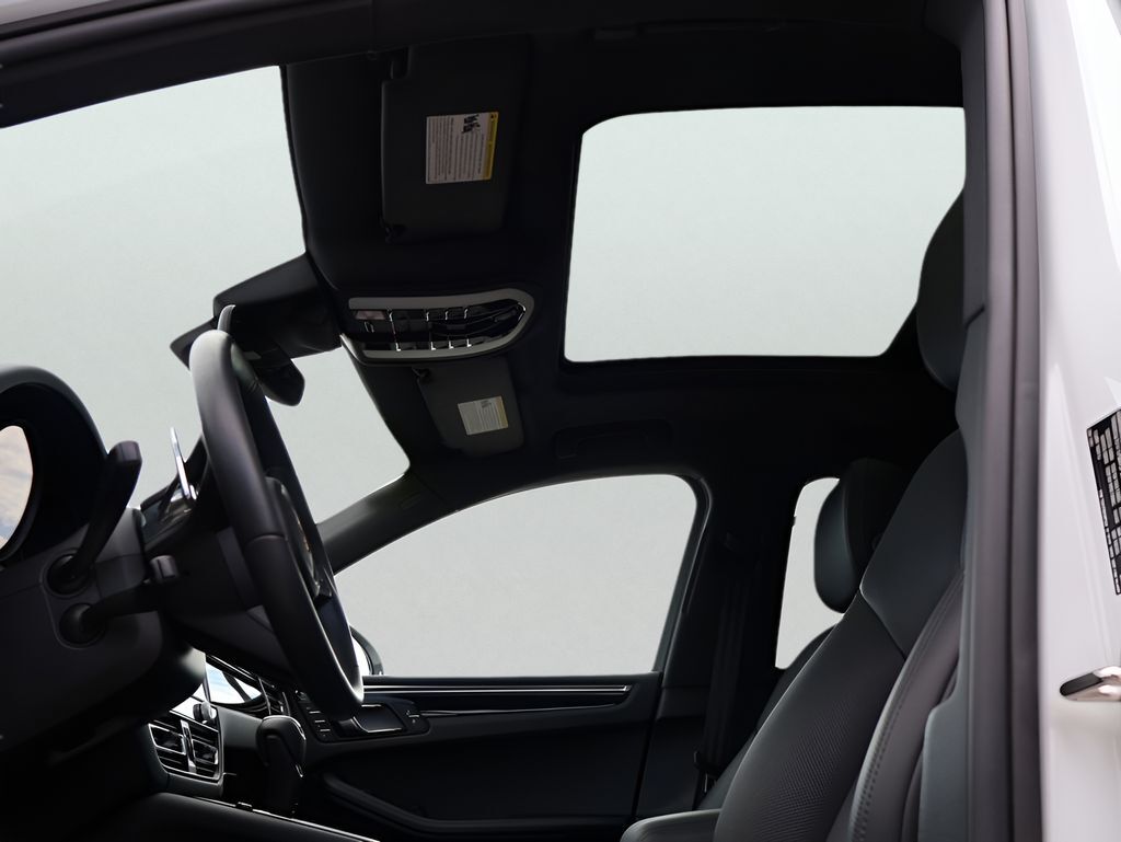 2025 Porsche Macan T San Clemente CA