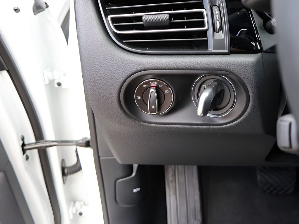 2025 Porsche Macan T San Clemente CA