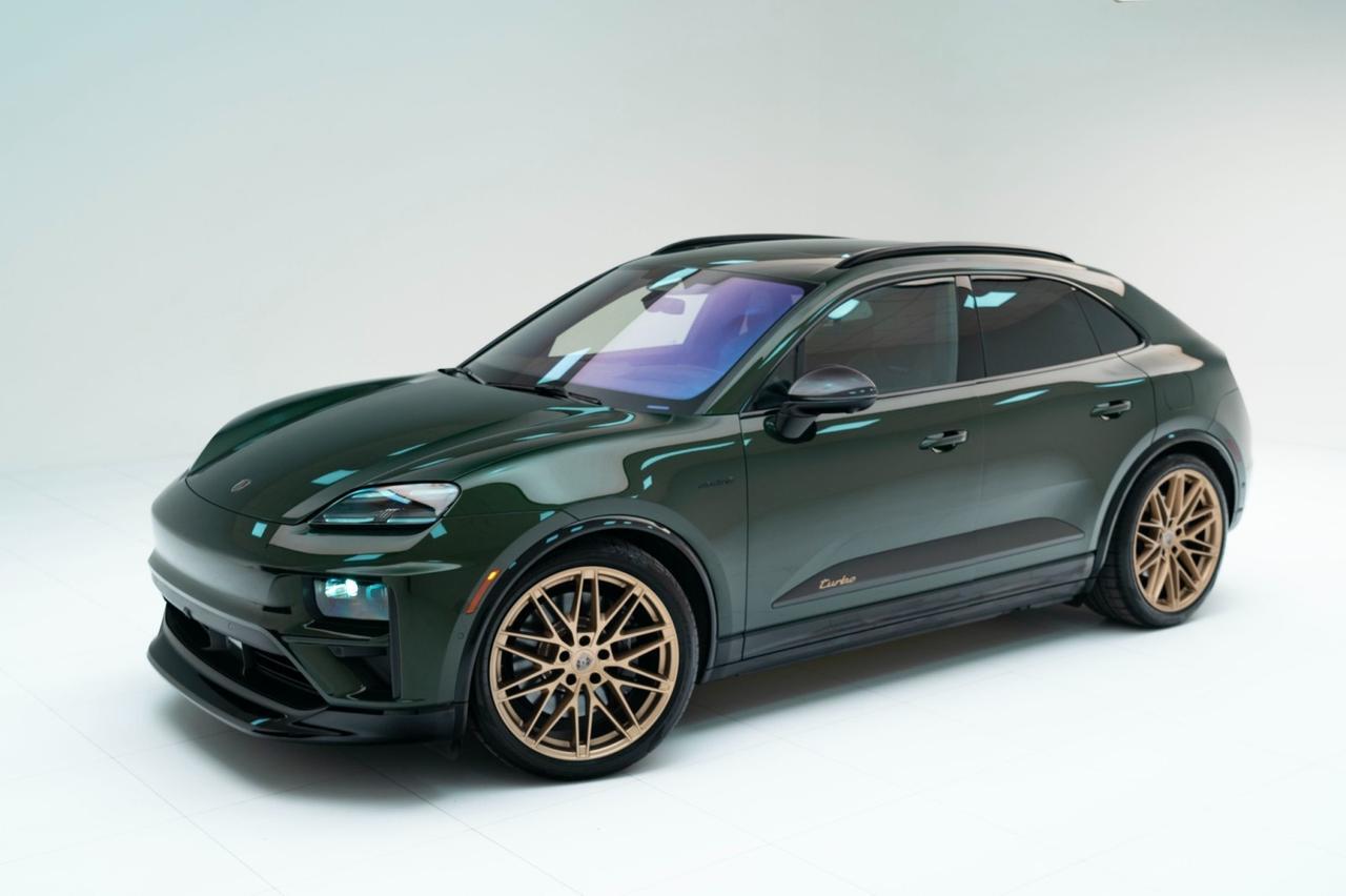 2025 Porsche Macan Turbo Electric 2025 Porsche Macan Turbo Electric