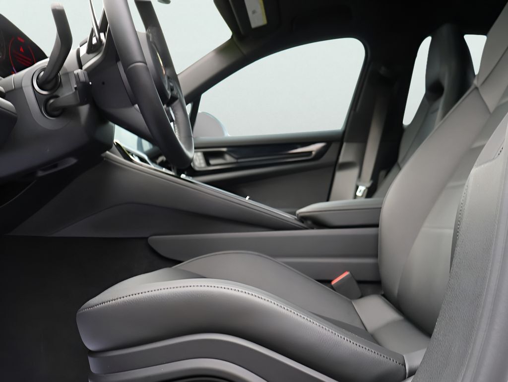 2025 Porsche Panamera 4 San Clemente CA