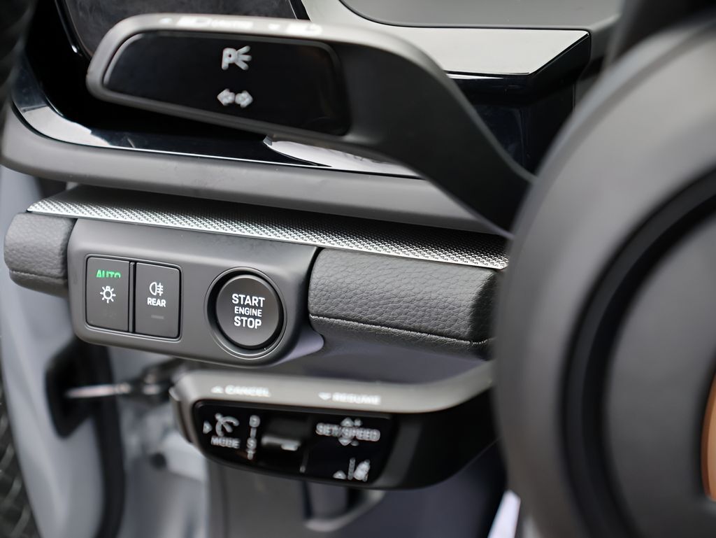 2025 Porsche Panamera 4 San Clemente CA