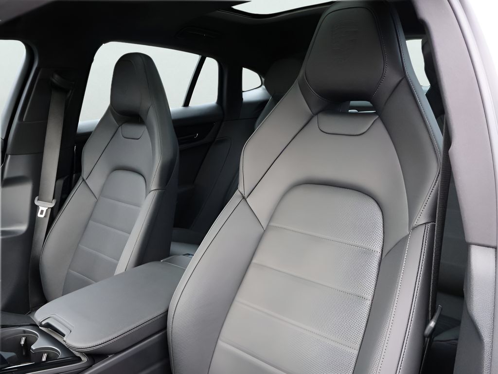 2025 Porsche Panamera 4 San Clemente CA