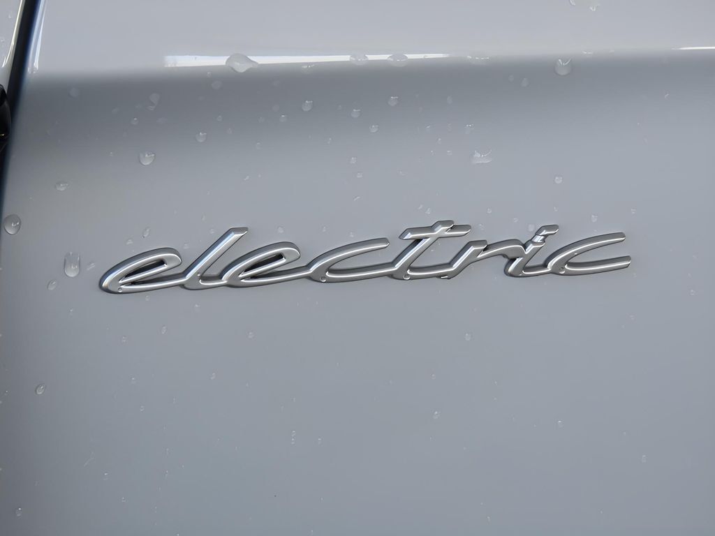 2025 Porsche Taycan San Clemente CA