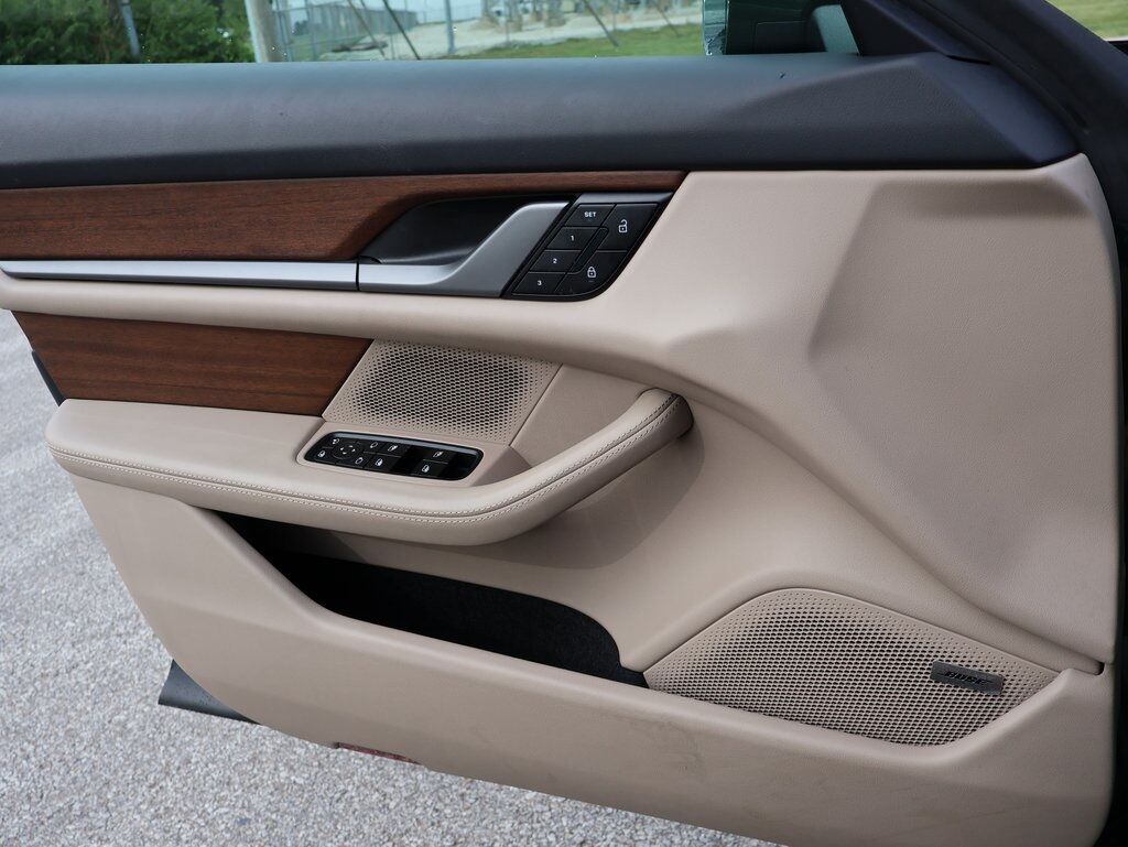 2025 Porsche Taycan San Clemente CA