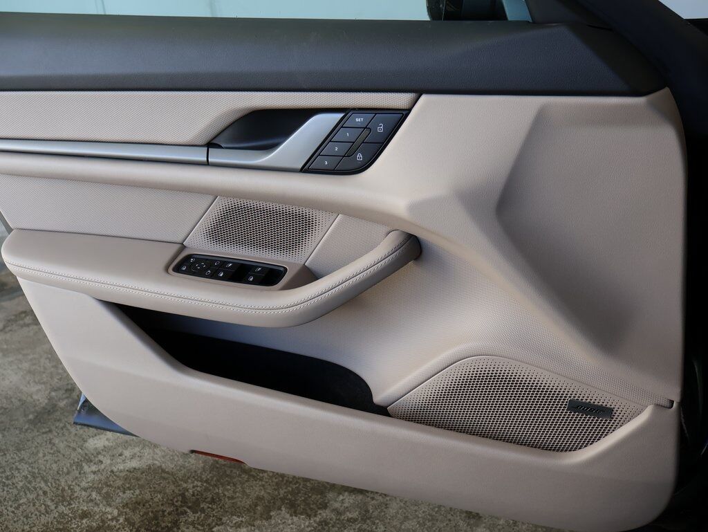 2025 Porsche Taycan 4S San Clemente CA