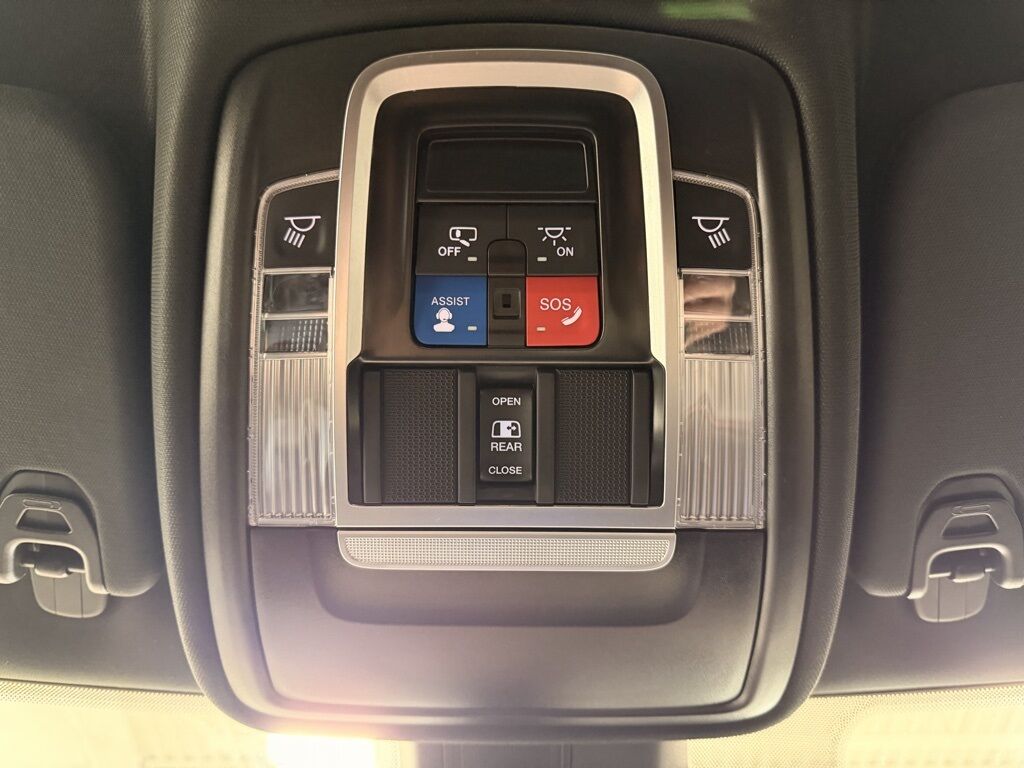 2025 Ram 1500 4x4 Crew Cab Rebel Minocqua WI 2025 Ram 1500 4x4 Crew Cab Rebel Minocqua WI