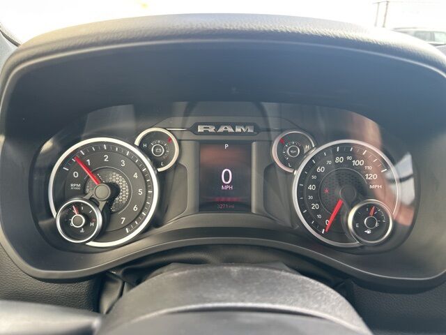 2025 Ram 1500 Big Horn/Lone Star Watertown SD 2025 Ram 1500 Big Horn/Lone Star Watertown SD