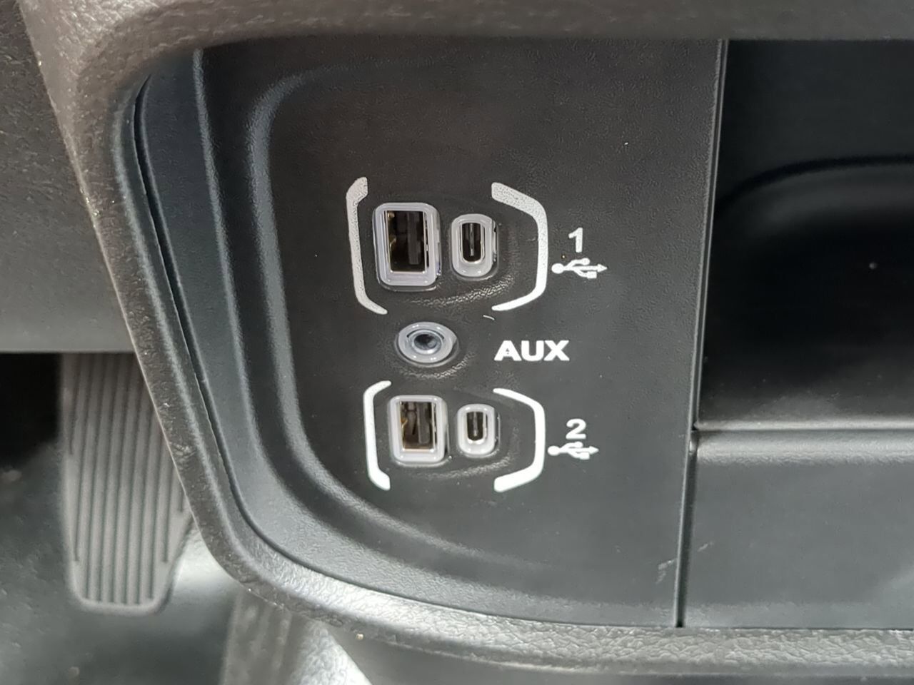 2025 Ram 2500 Service Body Appleton WI