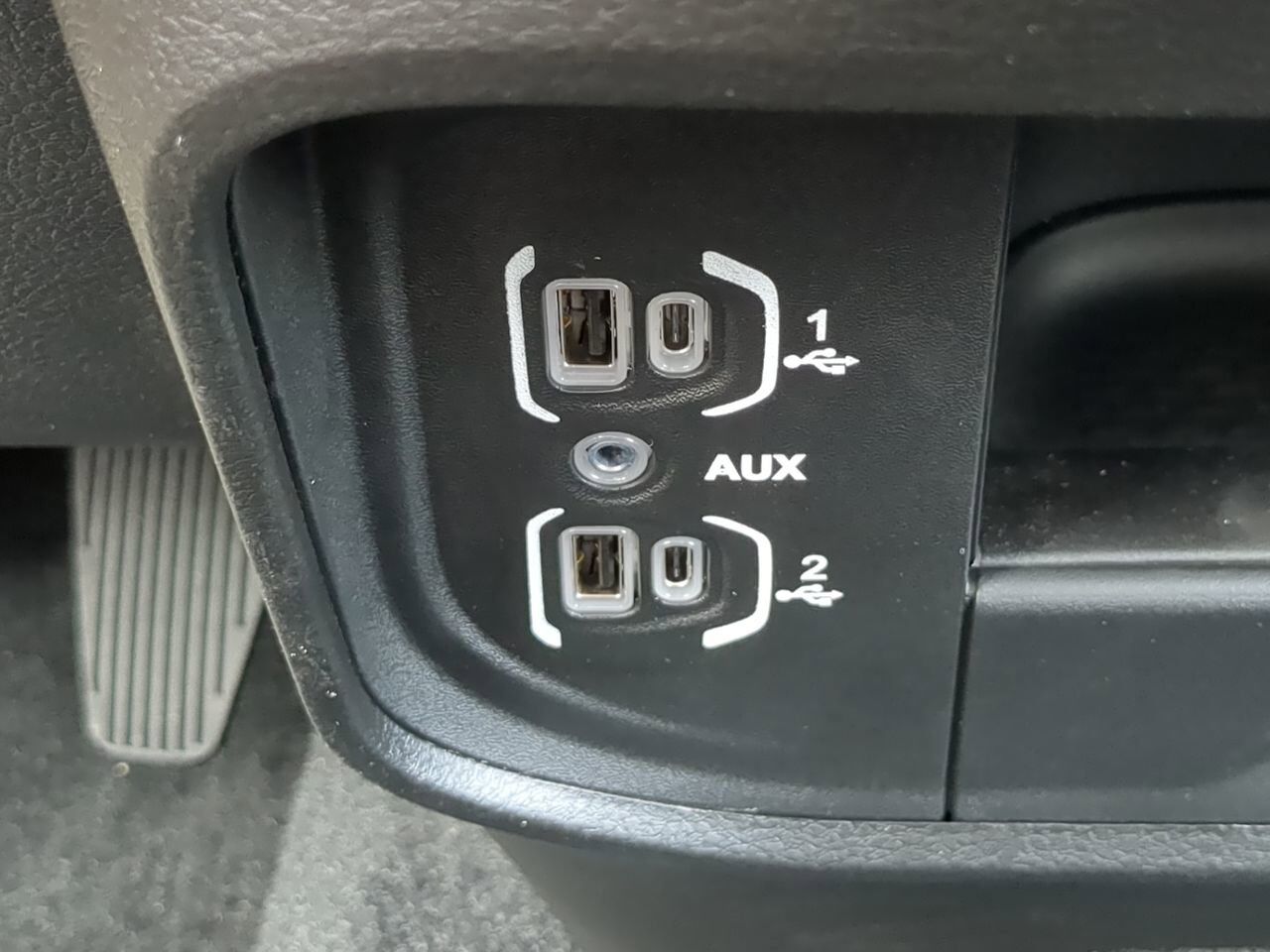 2025 Ram 2500 Tradesman Appleton WI