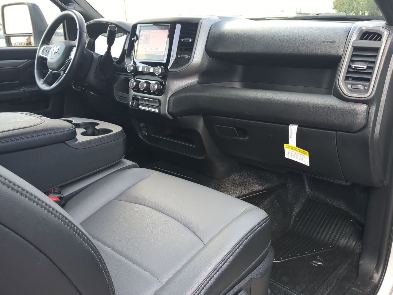 2025 Ram 5500 Chassis Cab Box Truck Appleton WI