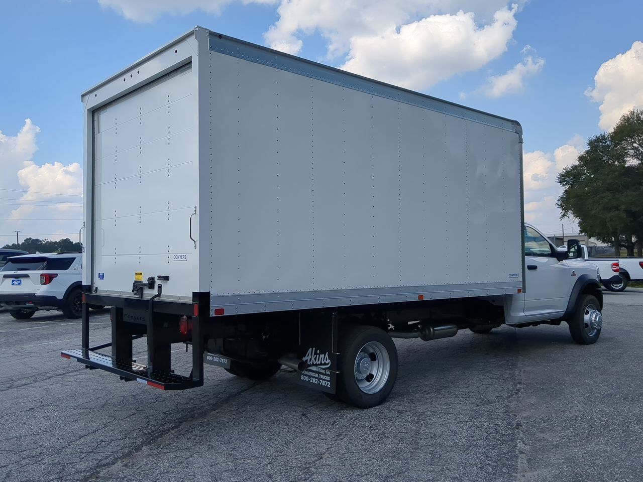 2025 Ram 5500 Chassis Cab Box Truck Appleton WI