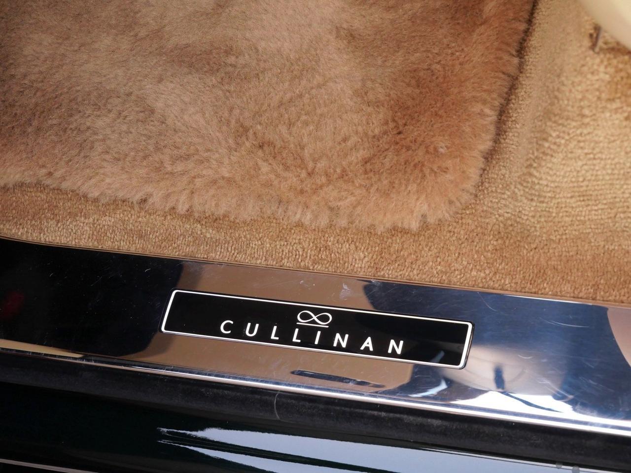 2025 Rolls-Royce Black Badge Cullinan Lawrence KS