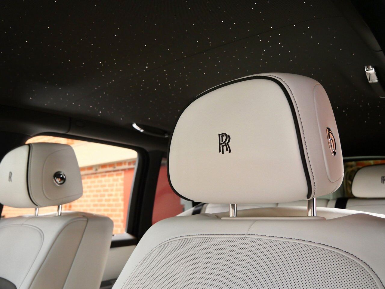 2025 Rolls-Royce Black Badge Cullinan Lawrence KS