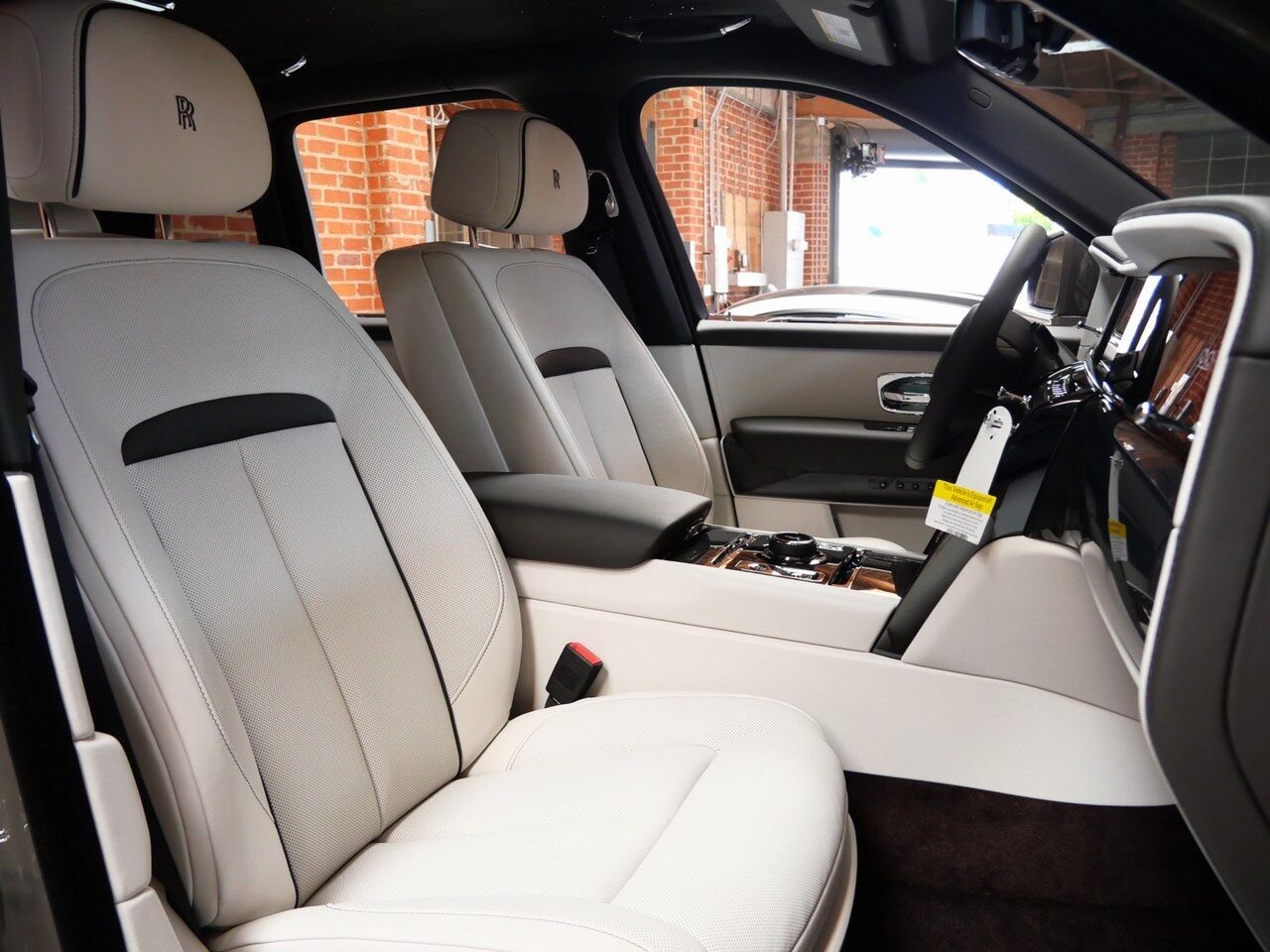 2025 Rolls-Royce Black Badge Cullinan Lawrence KS