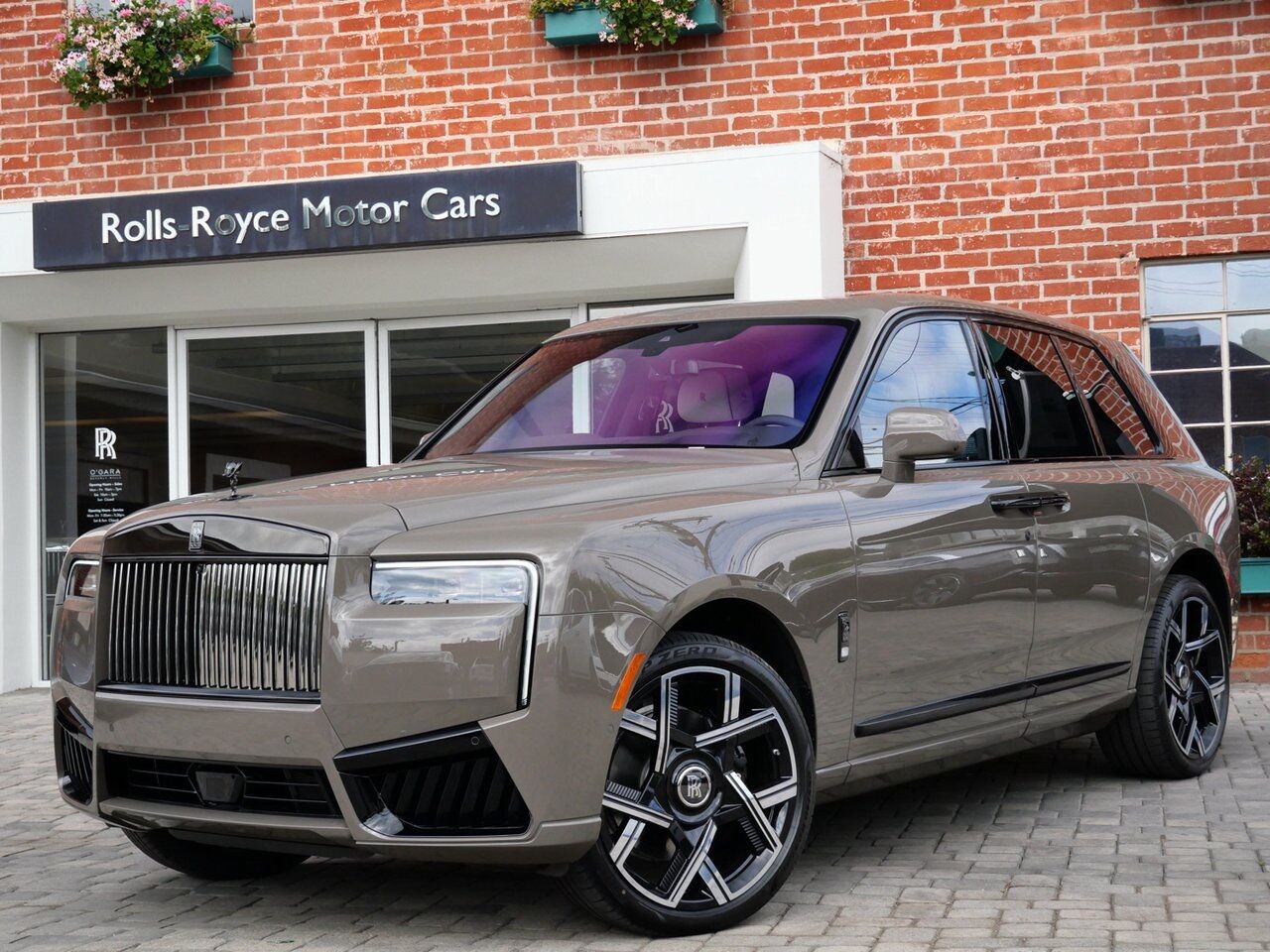 2025 Rolls-Royce Black Badge Cullinan Lawrence KS
