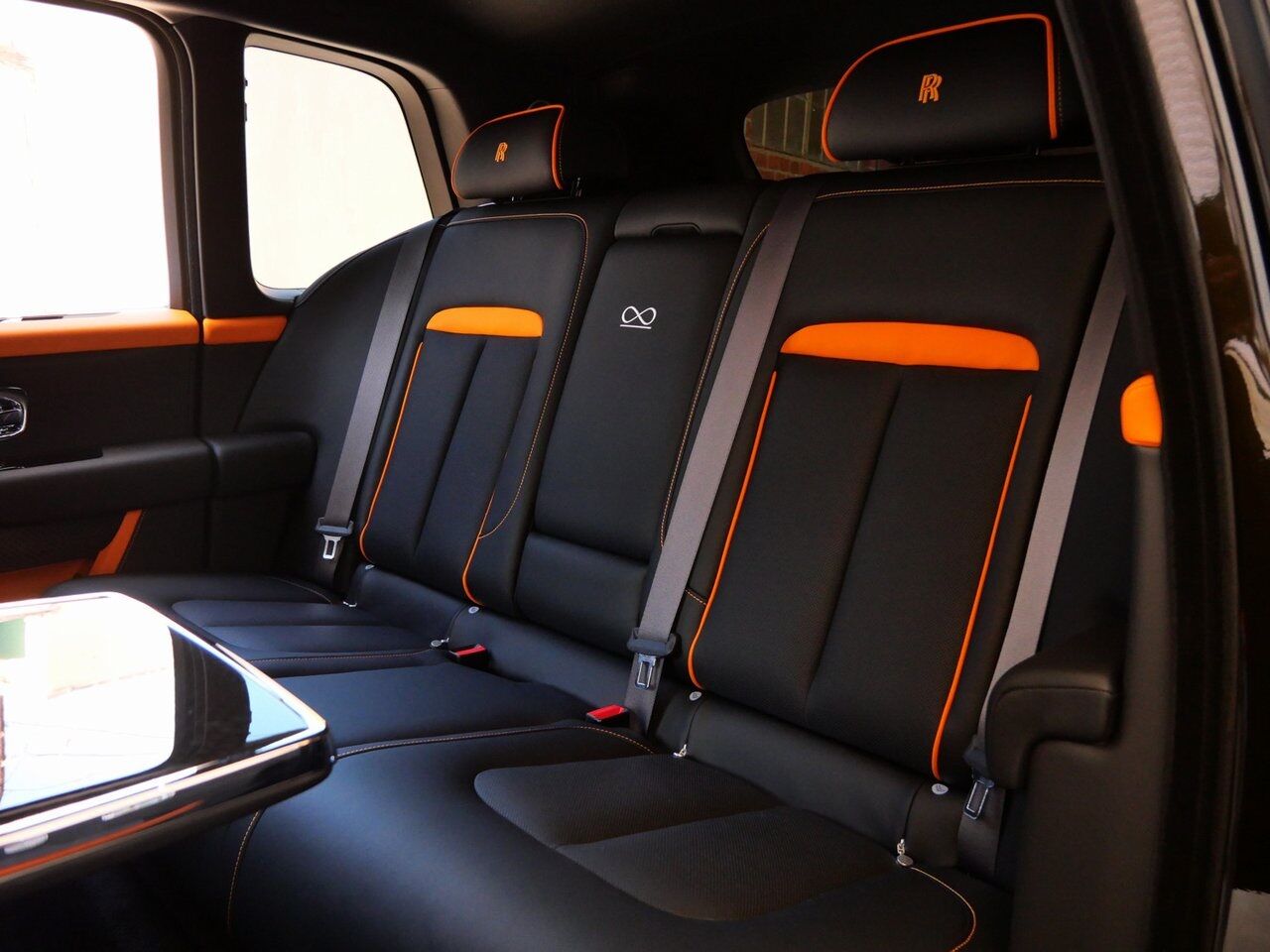 2025 Rolls-Royce Black Badge Cullinan Lawrence KS
