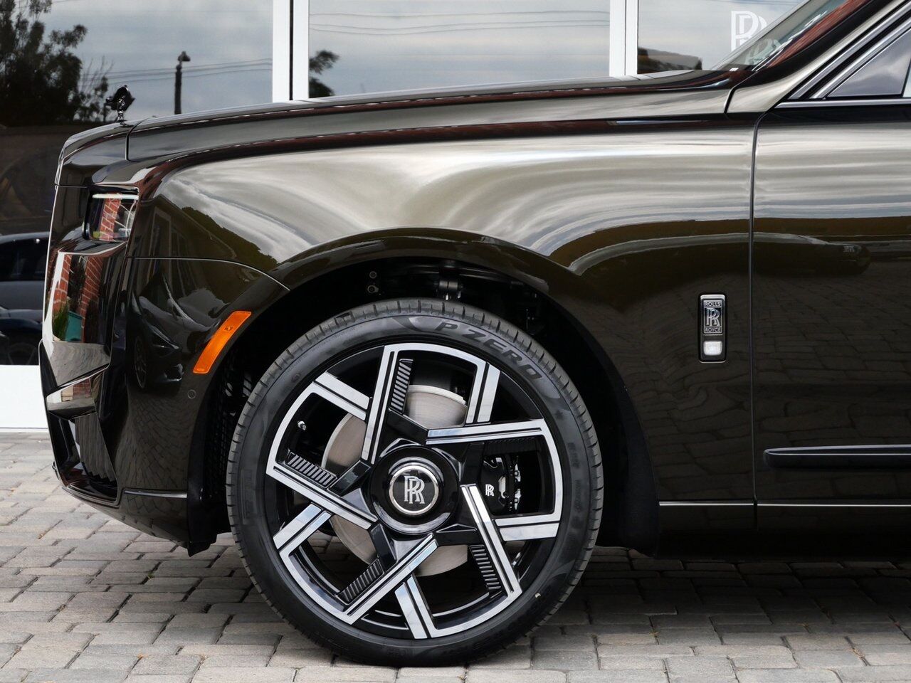 2025 Rolls-Royce Black Badge Cullinan Lawrence KS