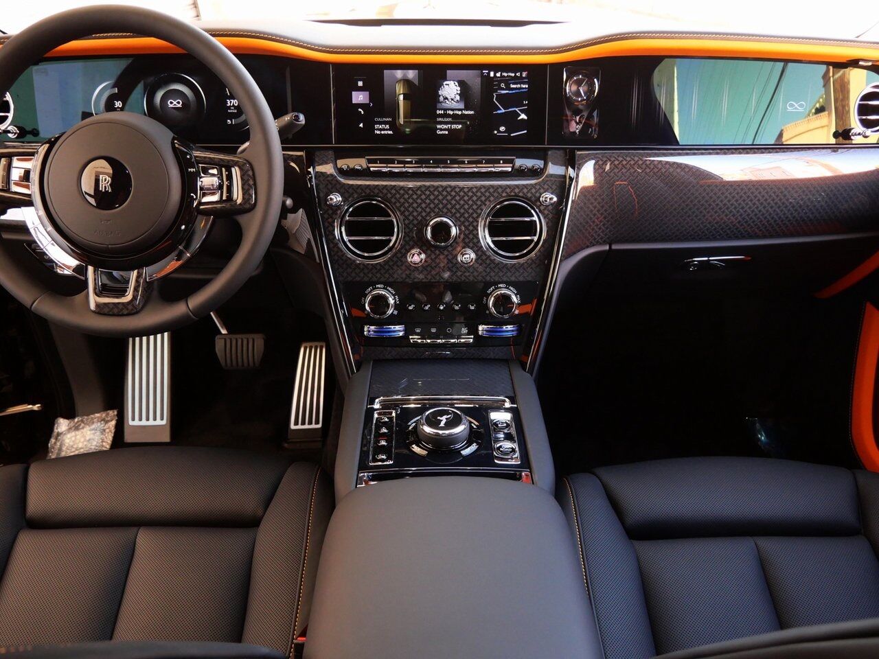 2025 Rolls-Royce Black Badge Cullinan Lawrence KS