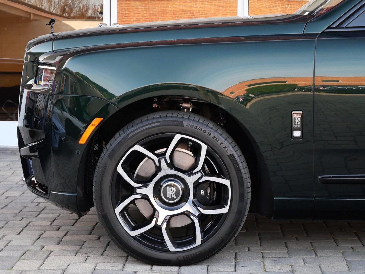 2025 Rolls-Royce Black Badge Cullinan Lawrence KS